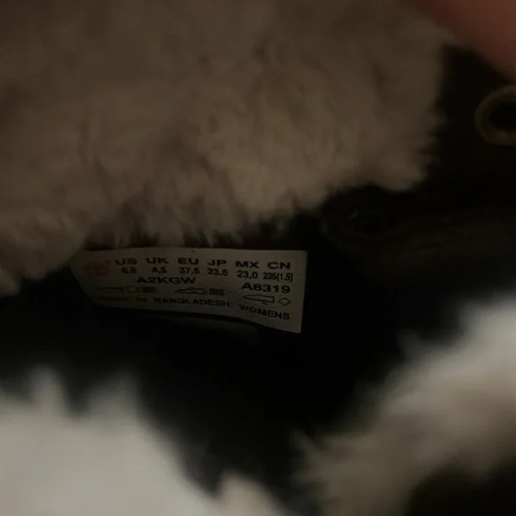 Timberland olive boots with faux fur size: 6.5 no box - Picture 8 of 8